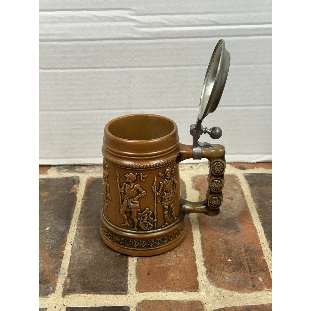 Vintage W. German Gerzit Beer Stein Pewter Hinge Lid Molded Men in Armor Knights